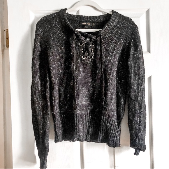 Sweater - Picture 1 of 2